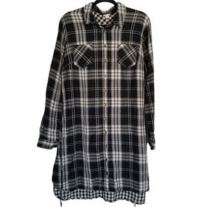 Merona plaid button up shirt dress Large black/white